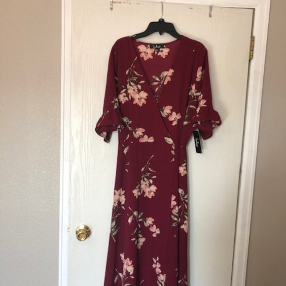 Lulus Dresses & Skirts - NWT Lulu Burgundy Floral Print Wrap Dress XL